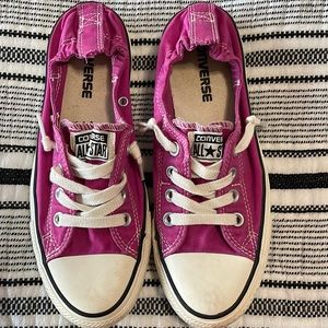 Pink converse